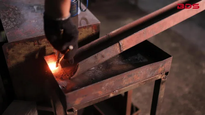 Billet handling